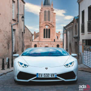 Louer une LAMBORGHINI SPIDER dans le 78, en IDF ou sur Paris