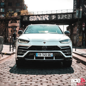 Location suv lamborghini urus Yvelines 78 - Bois d'Arcy