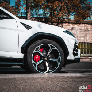 Location suv lamborghini urus Yvelines 78 - Bois d'Arcy