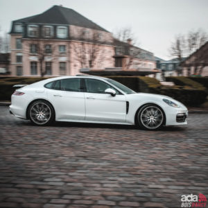 PORSCHE PANAMERA 02