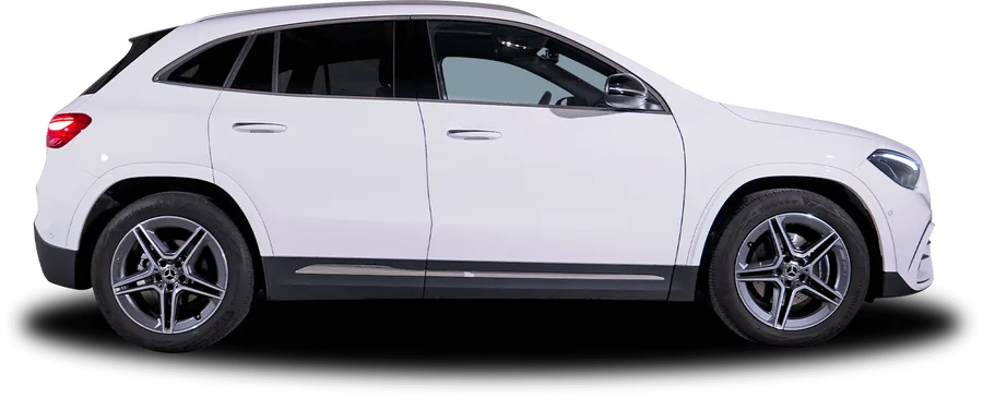 MERCEDES GLA Mercedes GLA 200 AMG Line blanc de profil, en location chez 321ada