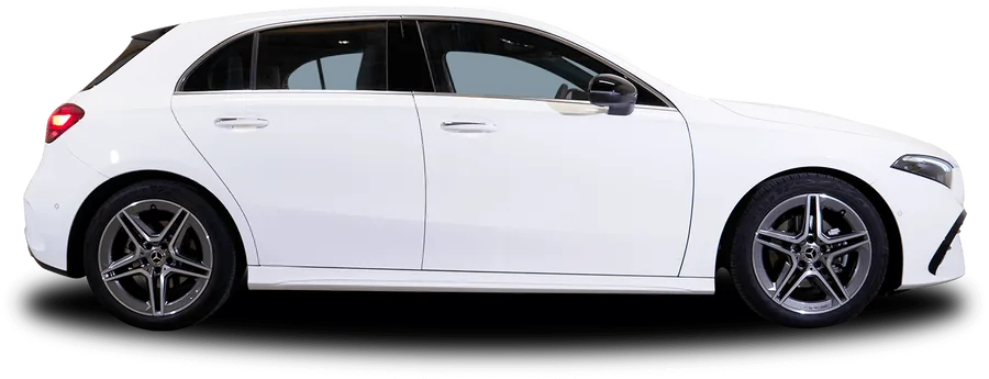 Mercedes CLASSE A_ Mercedes Classe A 200 AMG Line blanche de profil, en location chez 321ada
