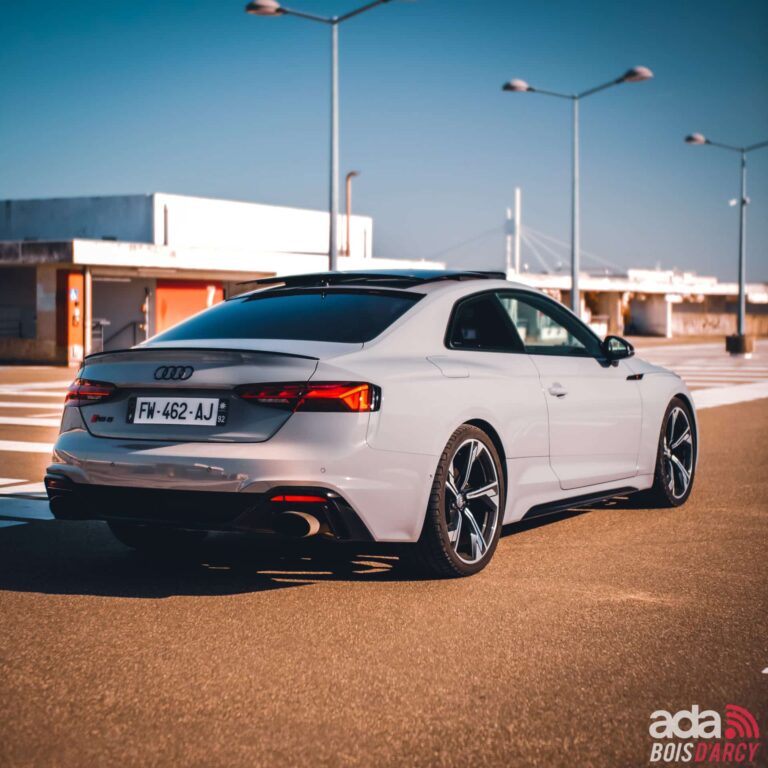 Audi RS5 Milltek — vue arrière