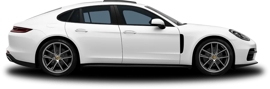 Porsche Panamera 4S blanche de profil, en location chez 321ada